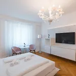 Apartamento Eden House Experience *