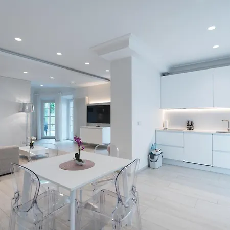 Eden House Experience Apartment