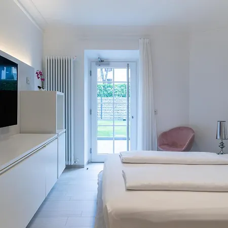 Eden House Experience Apartmán *