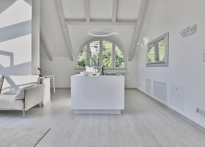 Eden House Experience *