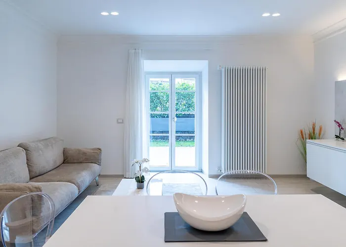 Eden House Experience Apartment *