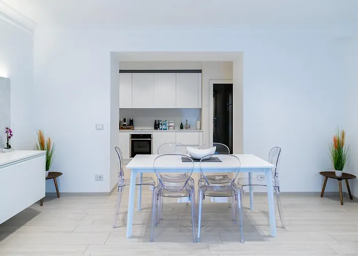 Eden House Experience